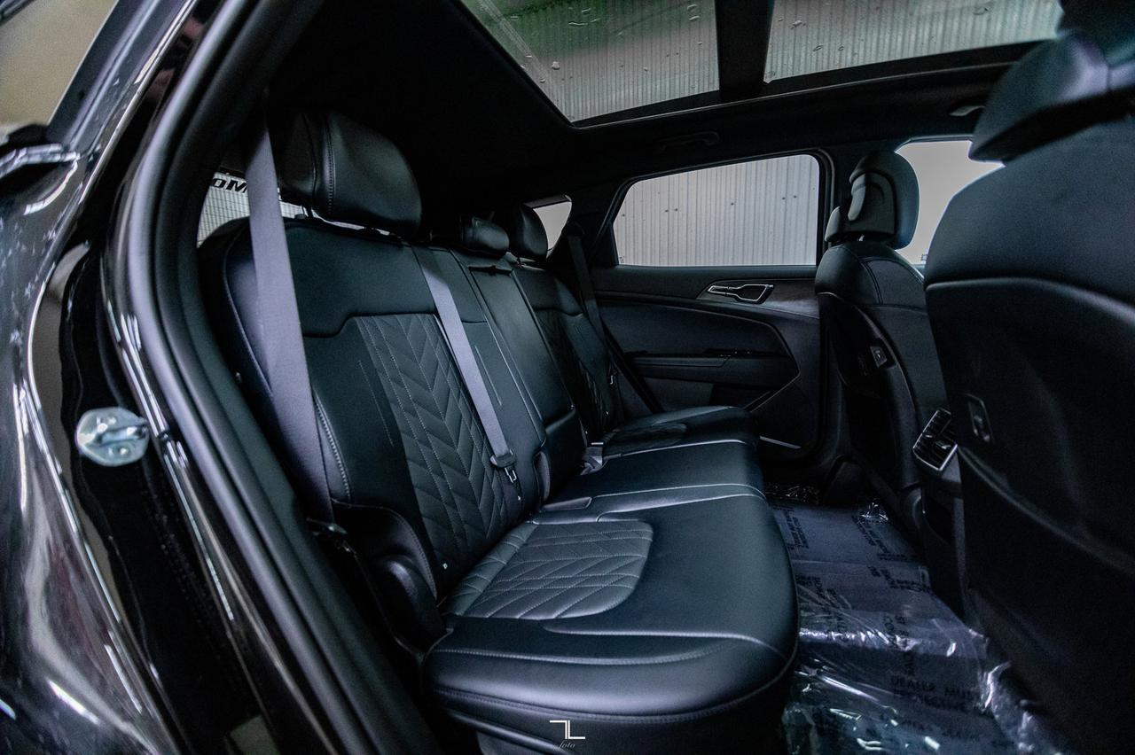 2023 Kia Sportage AWD X-Line Limited Leather Roof Nav BCam Red Deer AB