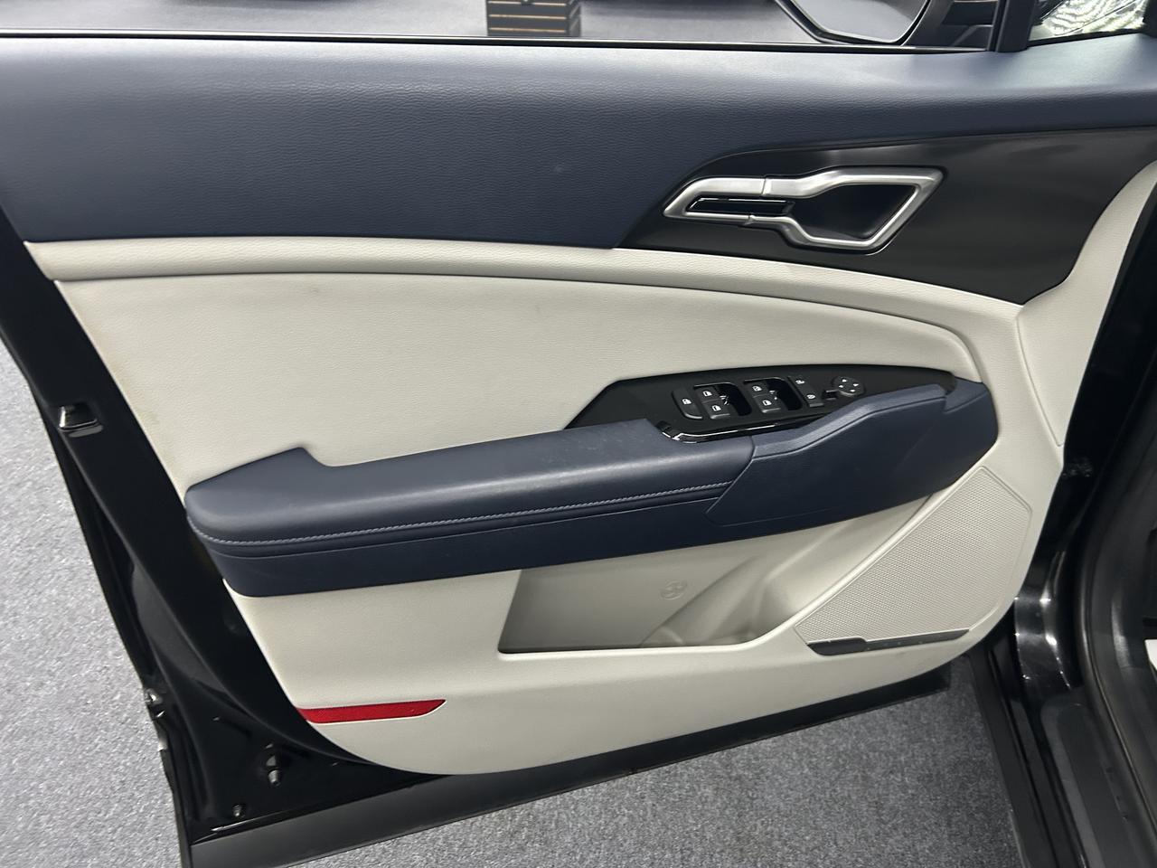2023 Kia Sportage Hybrid EX AWD Benwood WV