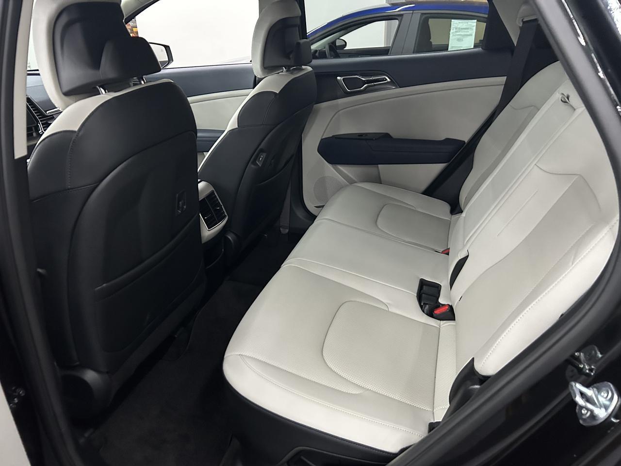 2023 Kia Sportage Hybrid EX AWD Benwood WV
