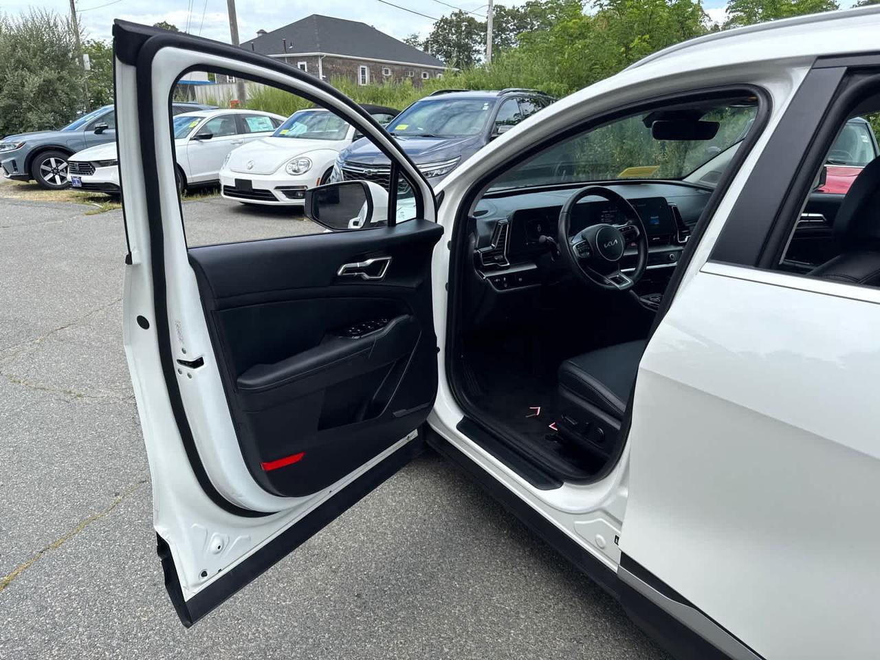 2023 Kia Sportage Hybrid EX Dartmouth MA