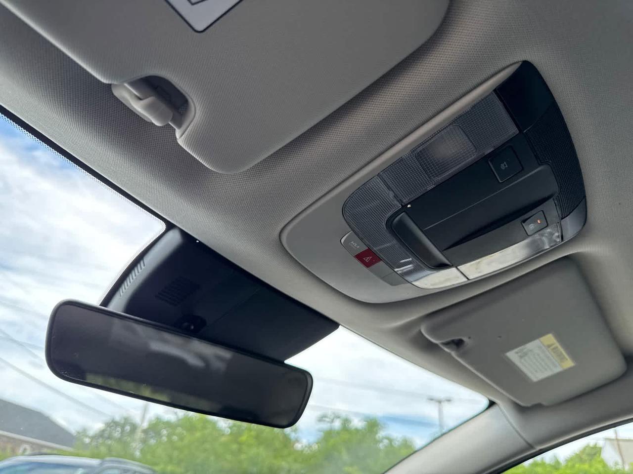 2023 Kia Sportage Hybrid EX Dartmouth MA