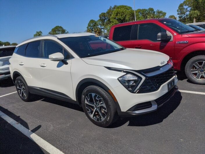 2023 Kia Sportage Hybrid EX Oshkosh WI