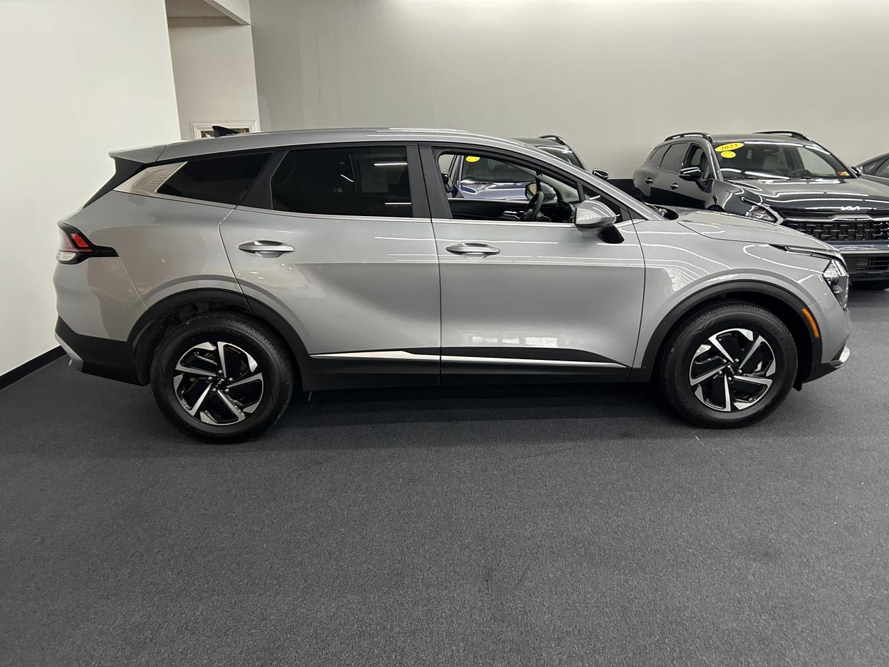 2023 Kia Sportage Hybrid LX AWD Benwood WV