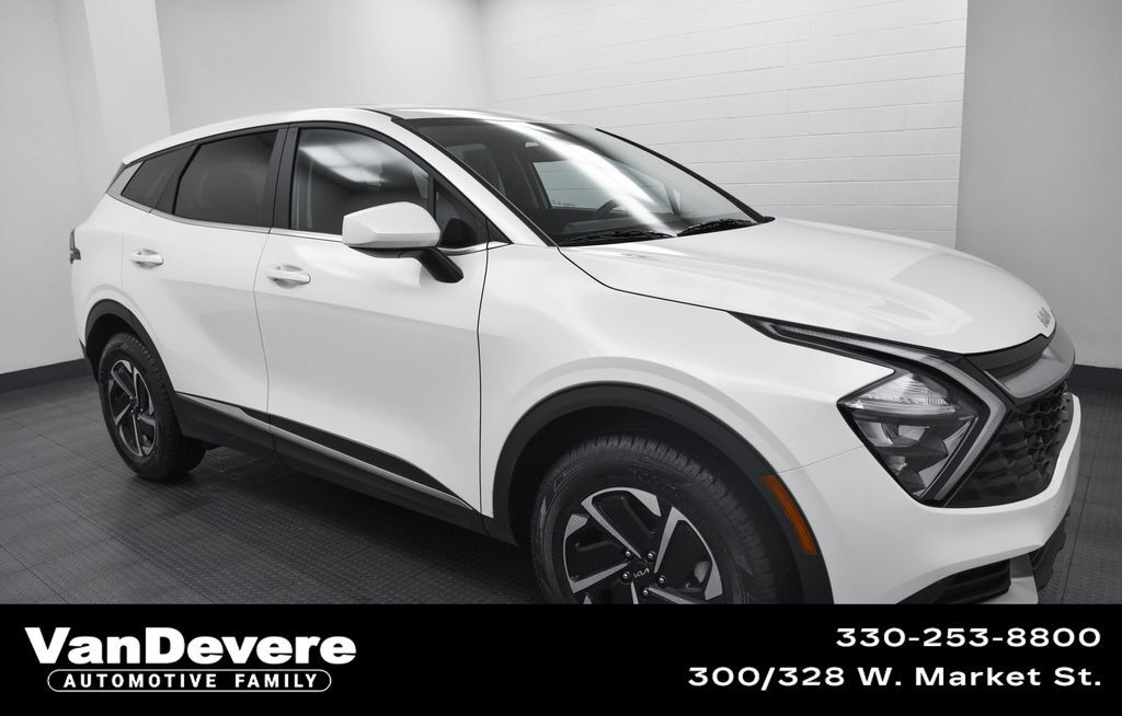 Used 2023 Kia Sportage Hybrid LX AWD