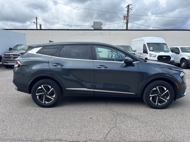 2023 Kia Sportage Hybrid LX Cleveland OH