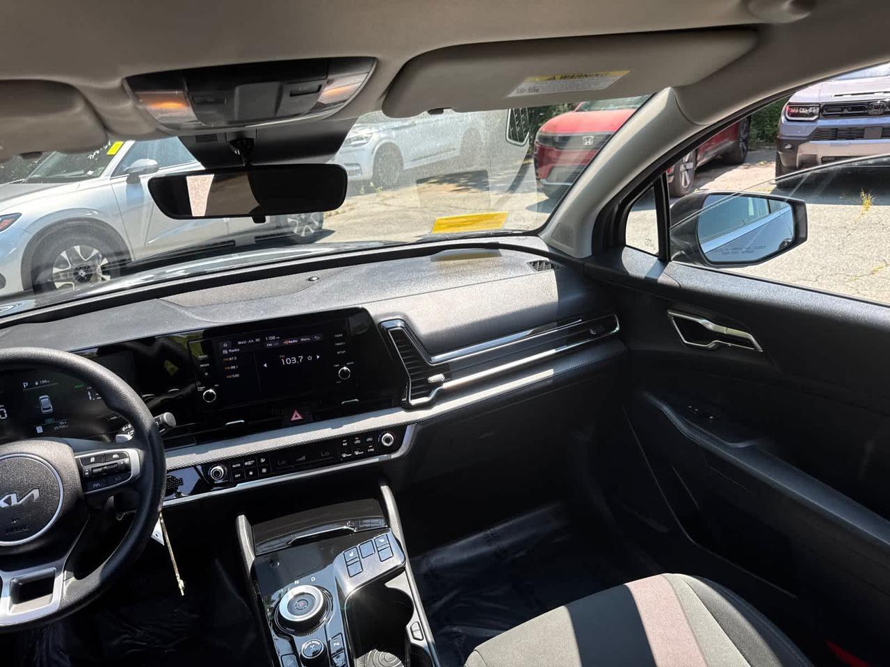 2023 Kia Sportage Hybrid LX Dartmouth MA