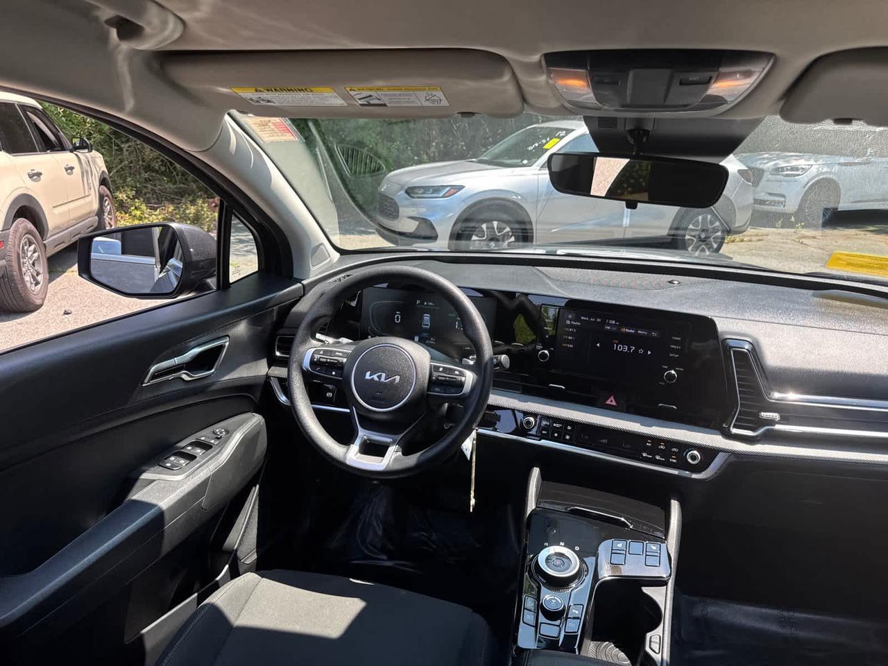 2023 Kia Sportage Hybrid LX Dartmouth MA