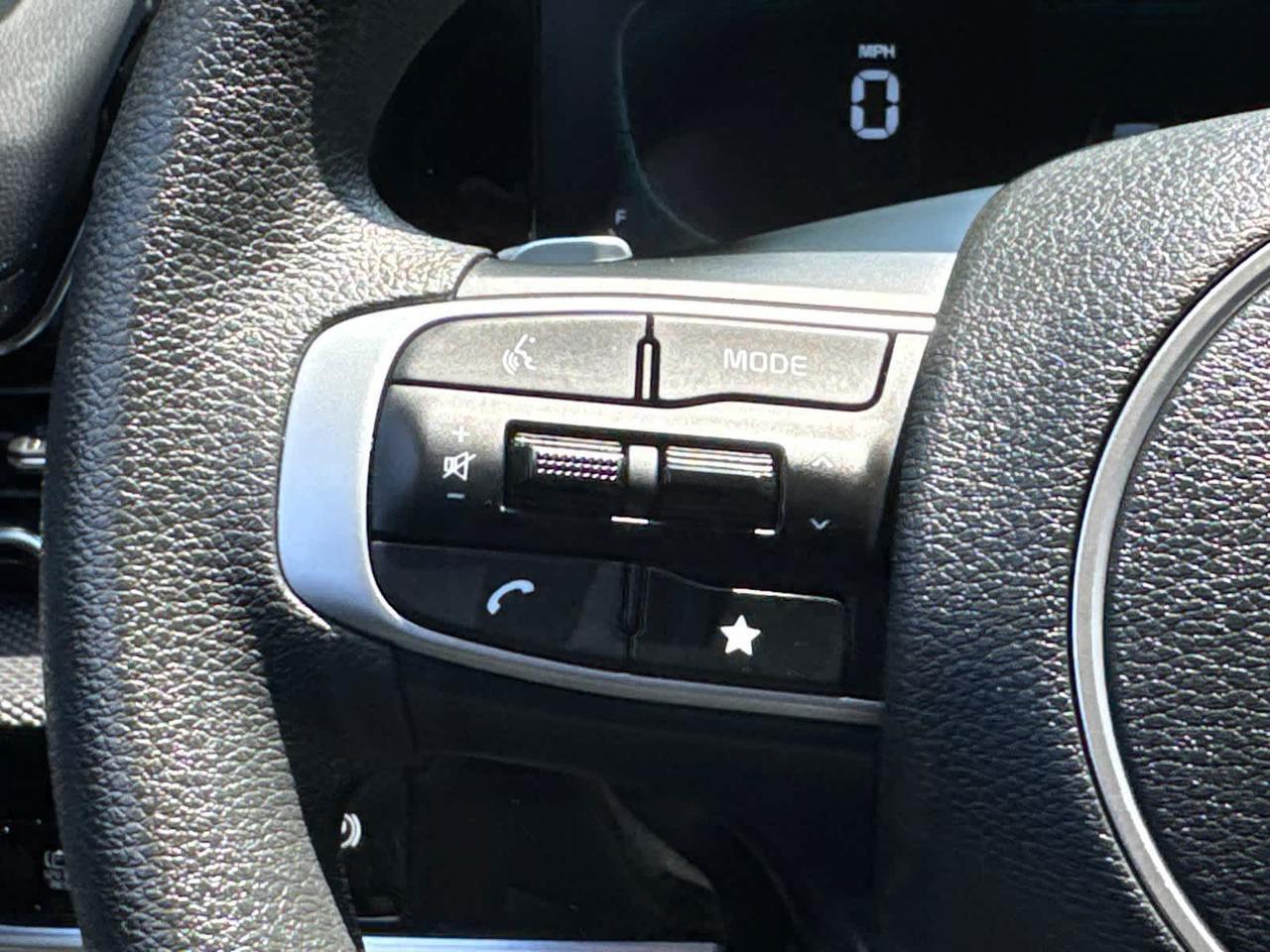 2023 Kia Sportage Hybrid LX Dartmouth MA