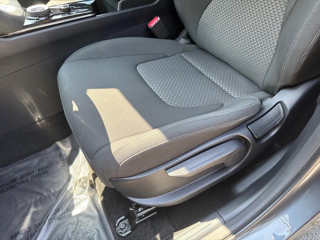 2023 Kia Sportage Hybrid LX Dartmouth MA