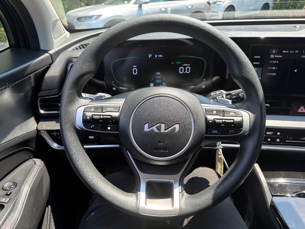 2023 Kia Sportage Hybrid LX Dartmouth MA