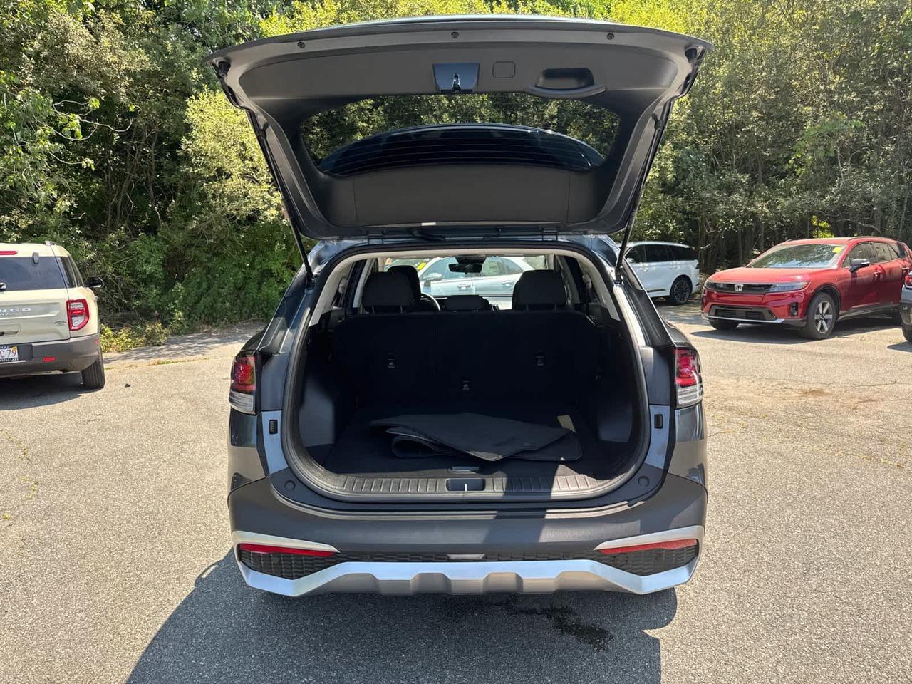 2023 Kia Sportage Hybrid LX Dartmouth MA