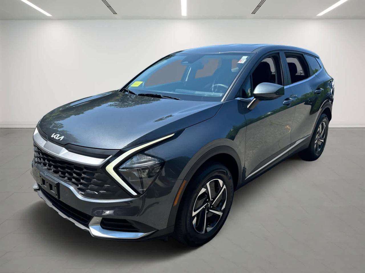 2023 Kia Sportage Hybrid LX Dartmouth MA