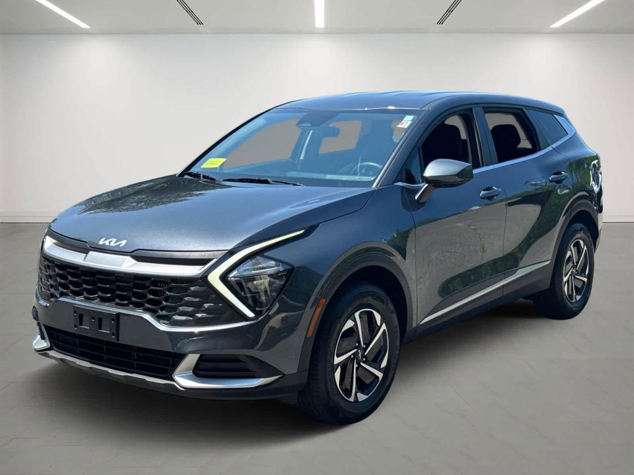 2023 Kia Sportage Hybrid LX Dartmouth MA
