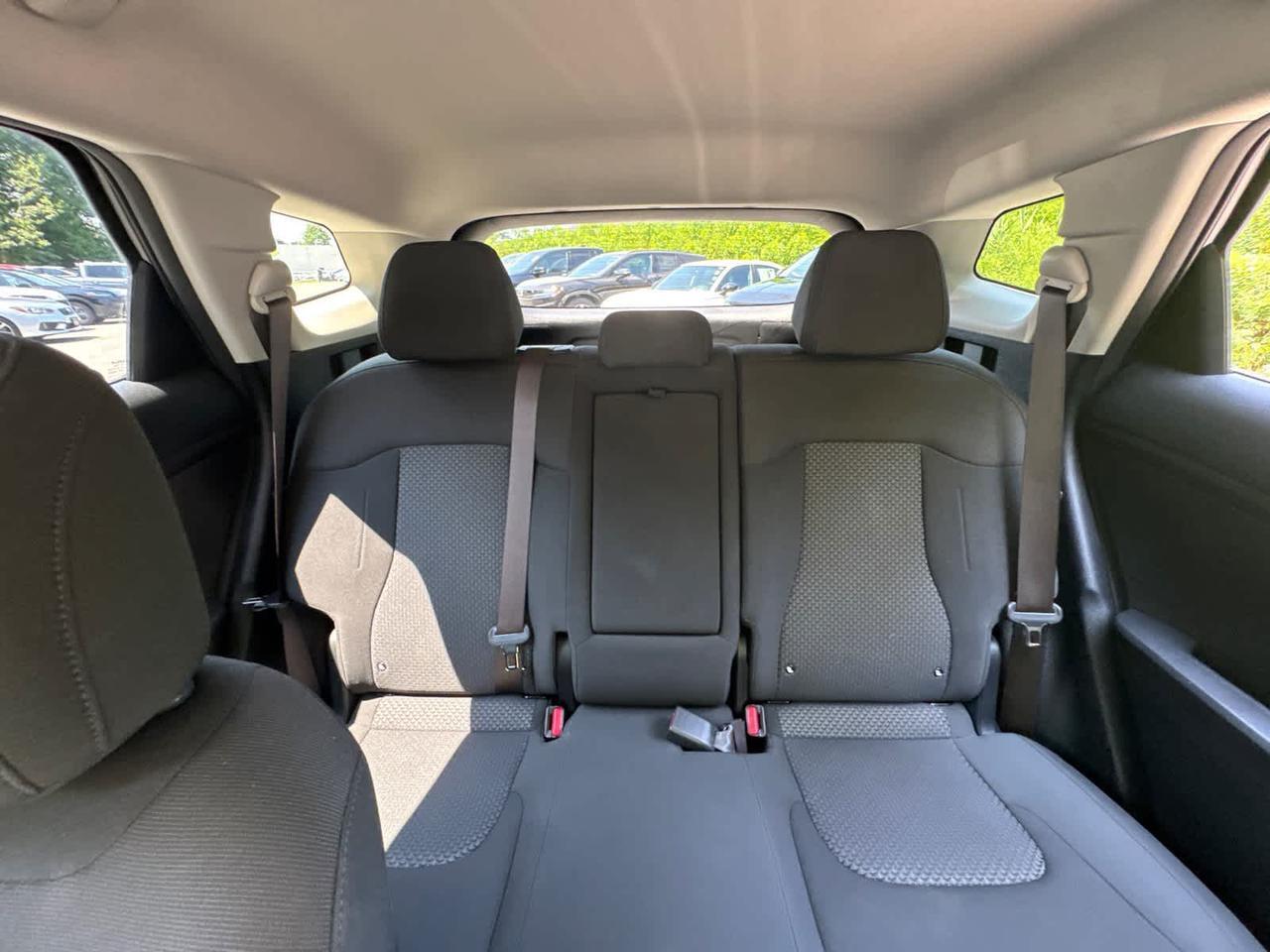 2023 Kia Sportage Hybrid LX Dartmouth MA