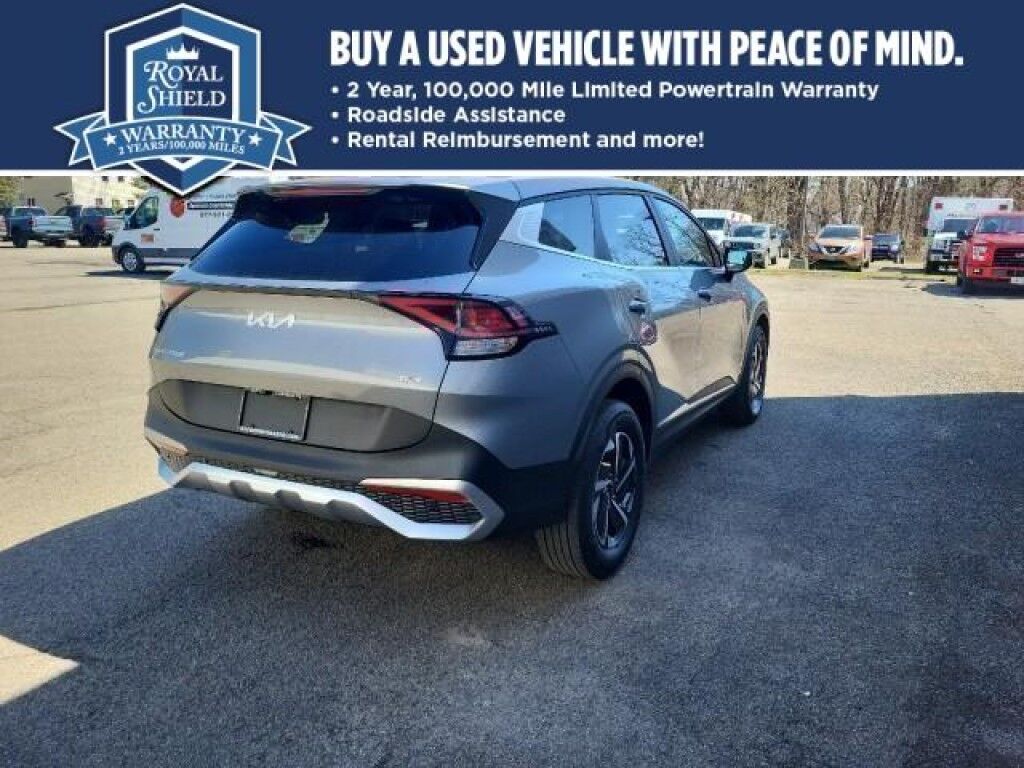 2023 Kia Sportage Hybrid LX Owego NY