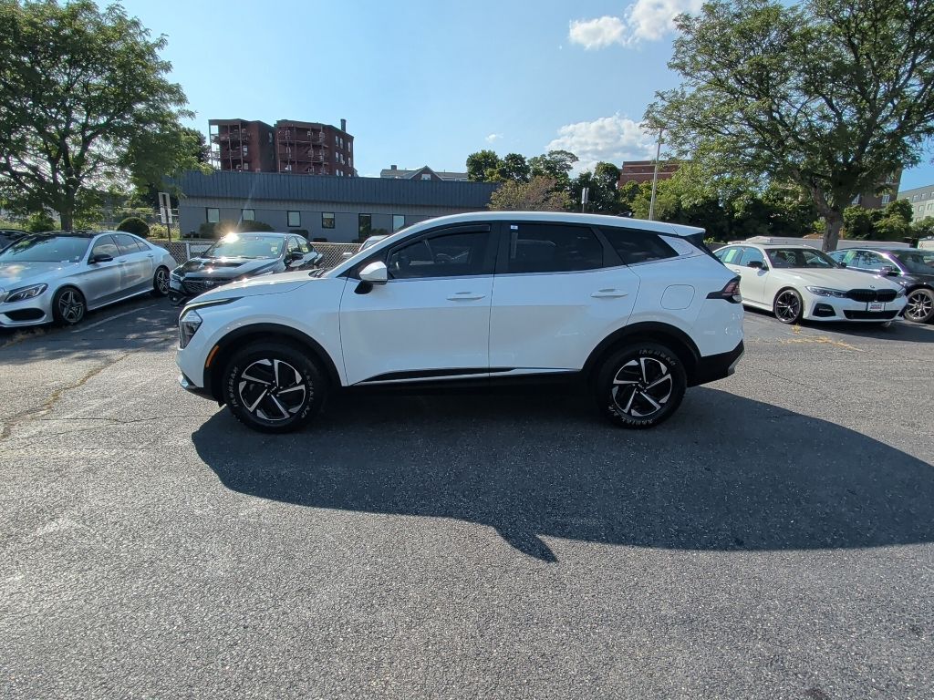 2023 Kia Sportage Hybrid LX Worcester MA