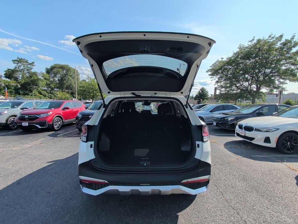 2023 Kia Sportage Hybrid LX Worcester MA