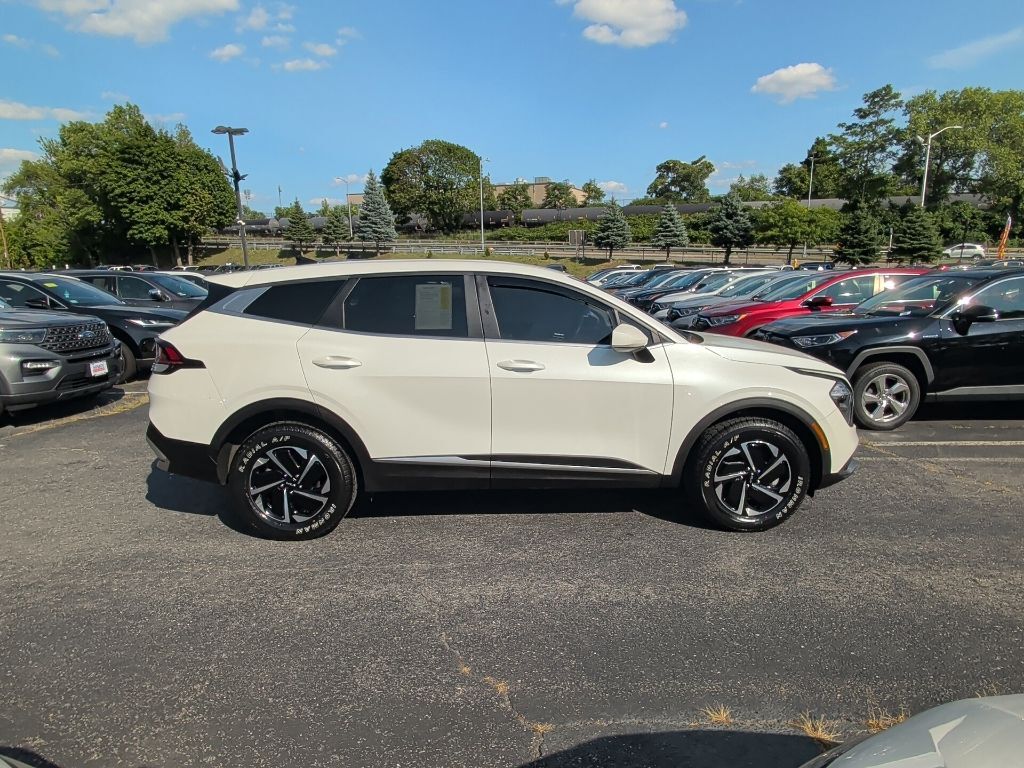2023 Kia Sportage Hybrid LX Worcester MA