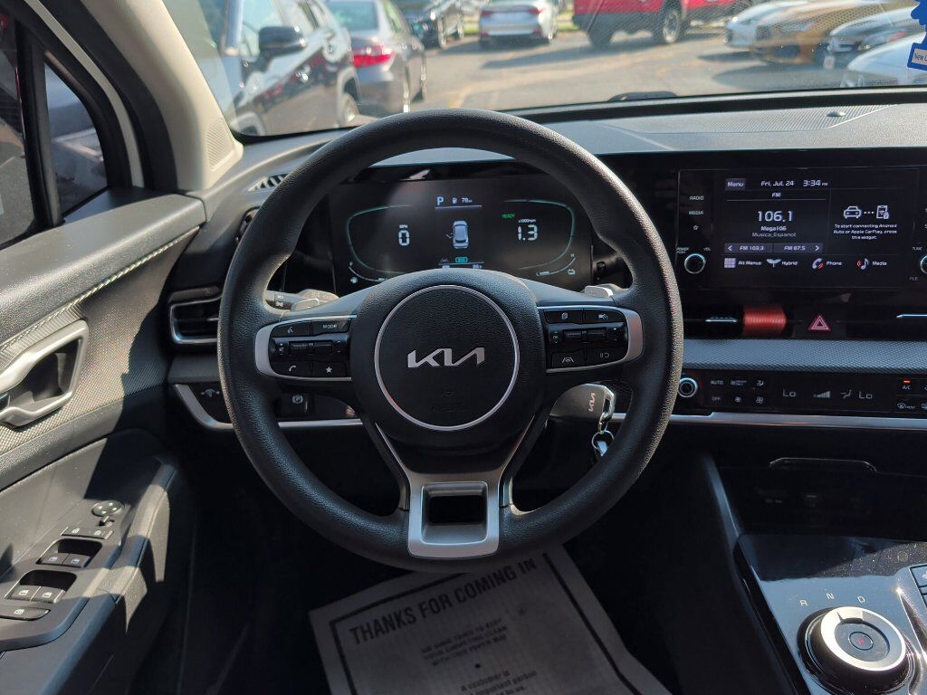 2023 Kia Sportage Hybrid LX Worcester MA