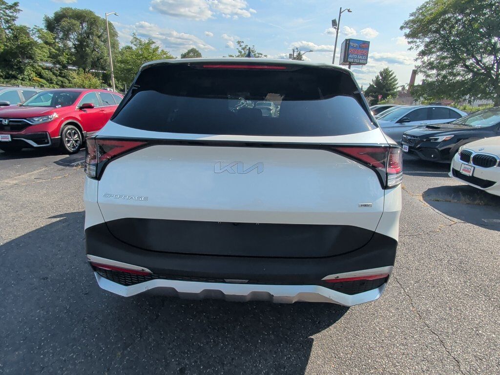 2023 Kia Sportage Hybrid LX Worcester MA