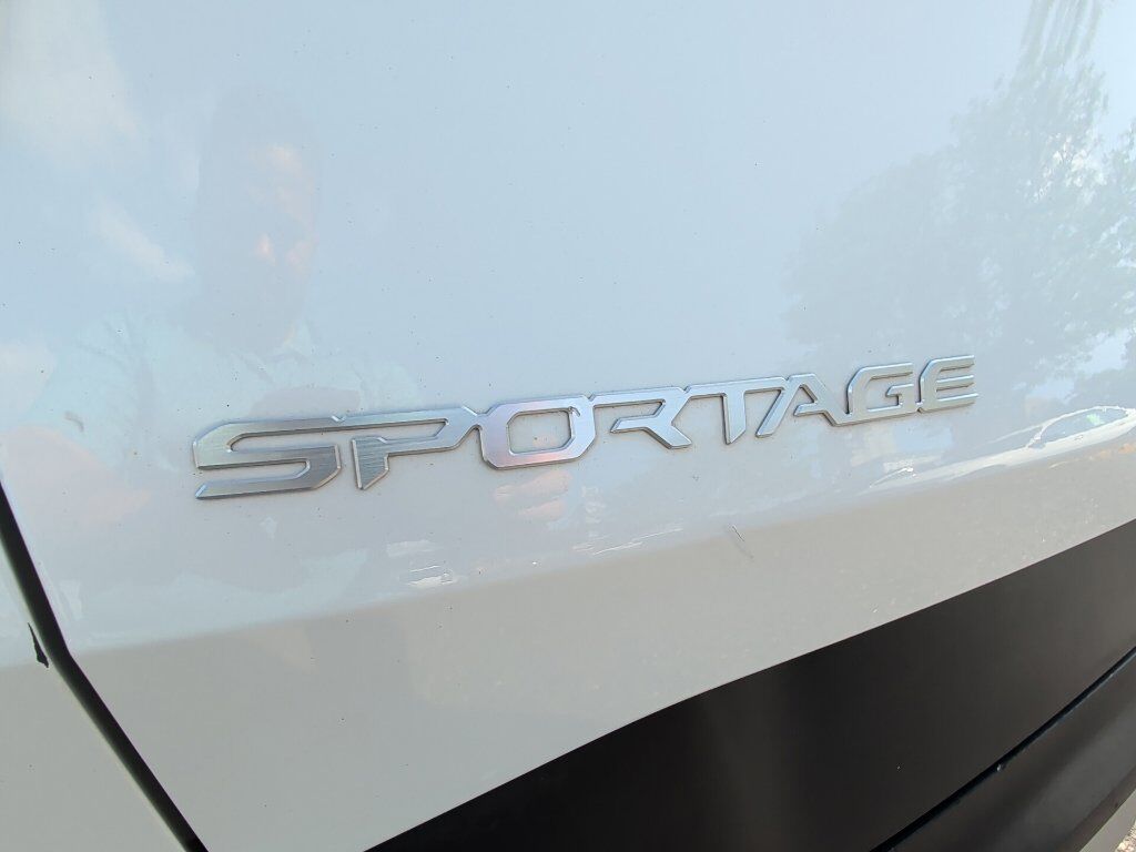 2023 Kia Sportage Hybrid LX Worcester MA