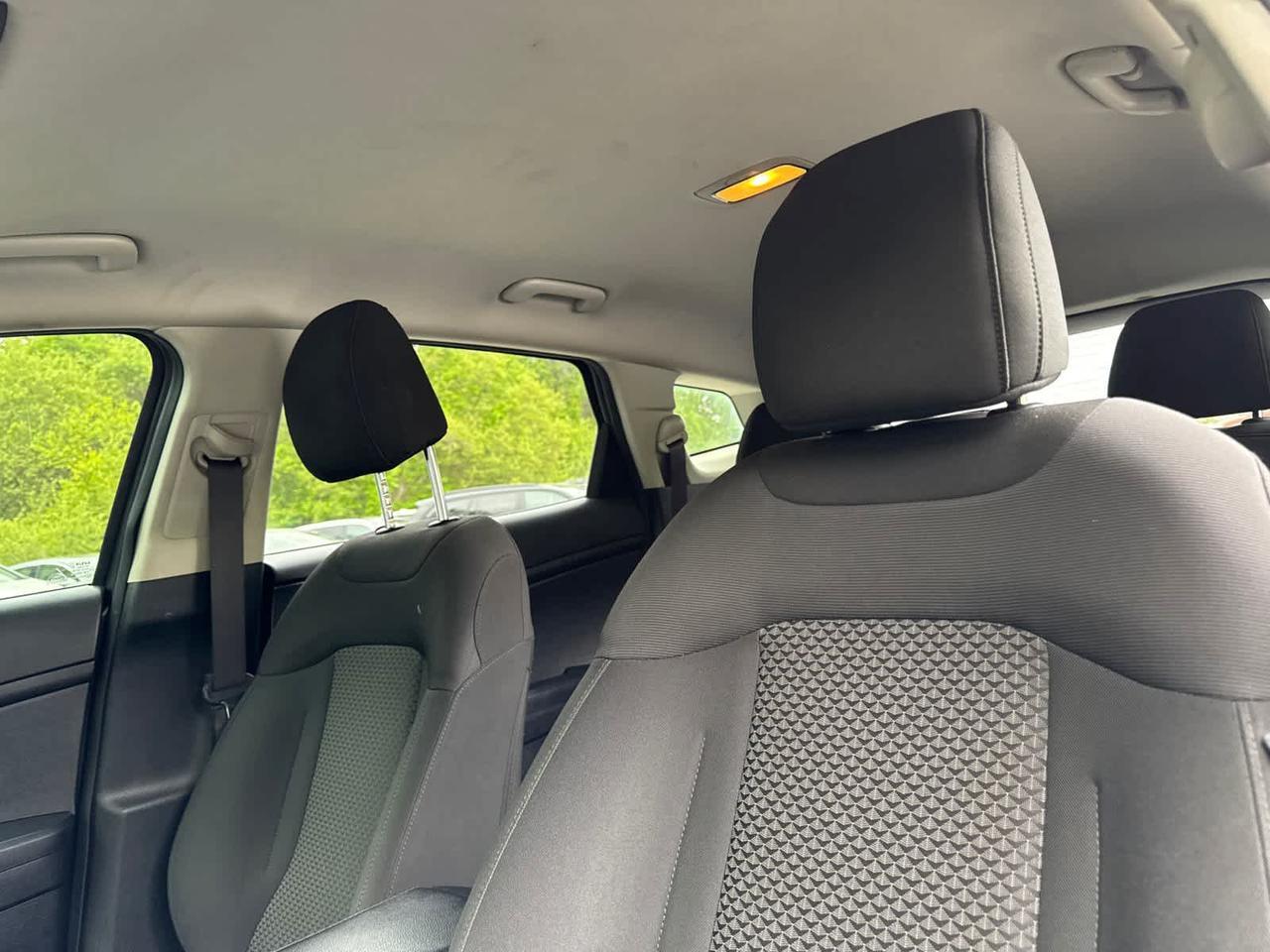2023 Kia Sportage Hybrid LX Dartmouth MA