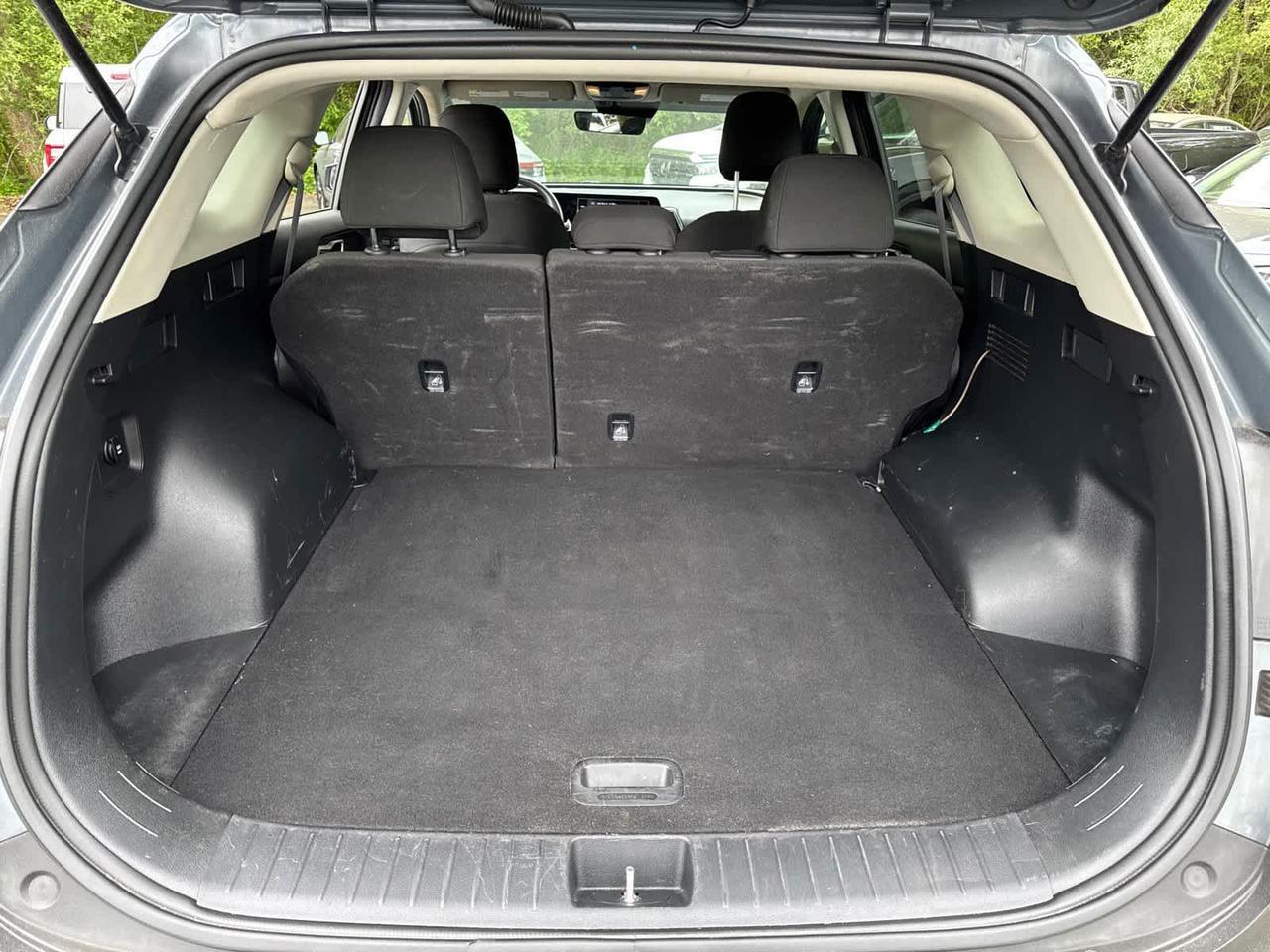 2023 Kia Sportage Hybrid LX Dartmouth MA