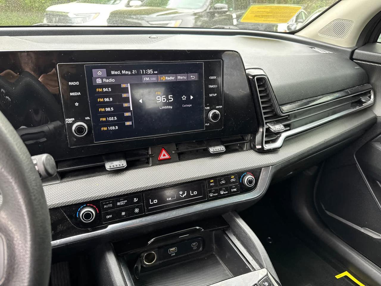 2023 Kia Sportage Hybrid LX Dartmouth MA