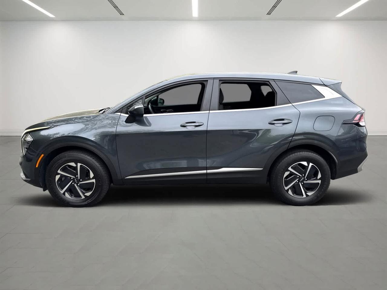 2023 Kia Sportage Hybrid LX Dartmouth MA