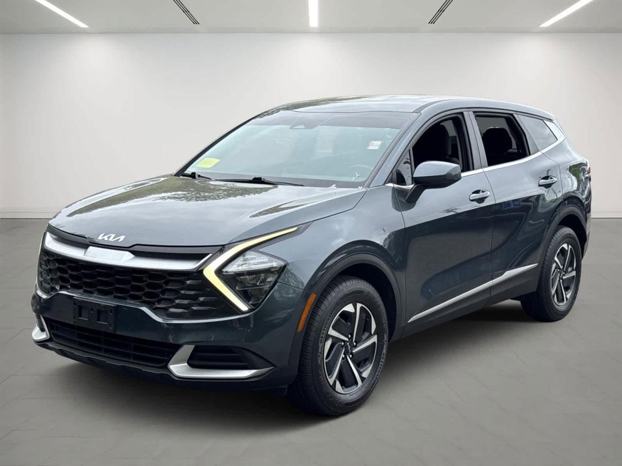 2023 Kia Sportage Hybrid LX Dartmouth MA