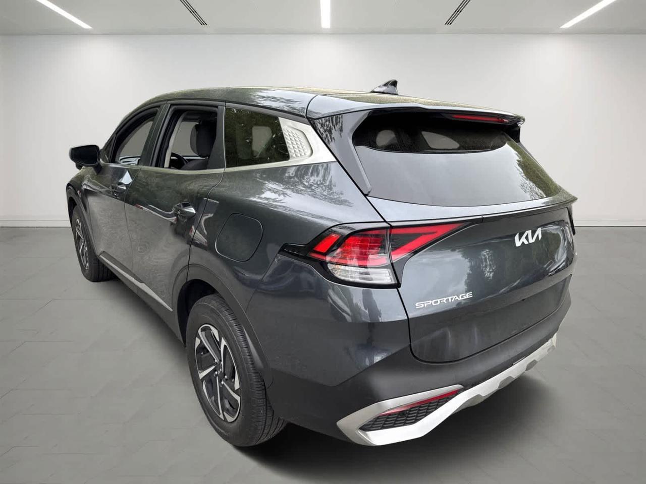 2023 Kia Sportage Hybrid LX Dartmouth MA
