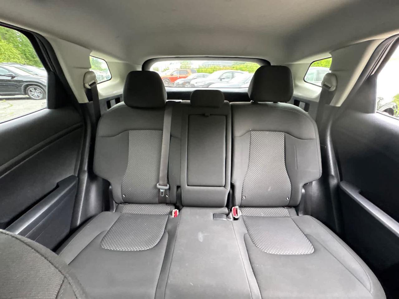 2023 Kia Sportage Hybrid LX Dartmouth MA