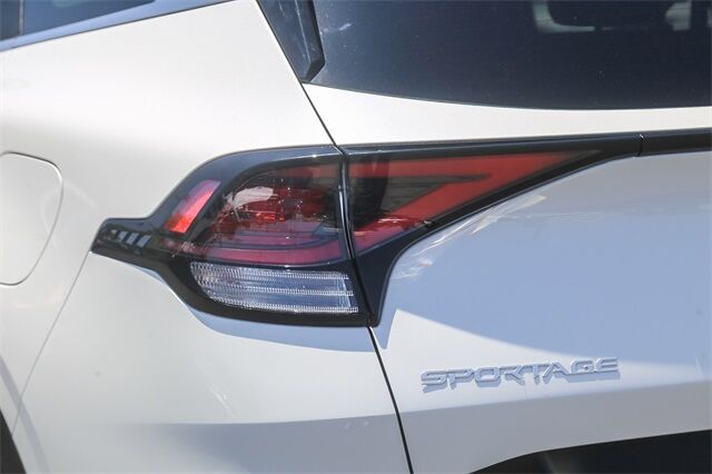 2023 Kia Sportage Hybrid LX Glendale CA
