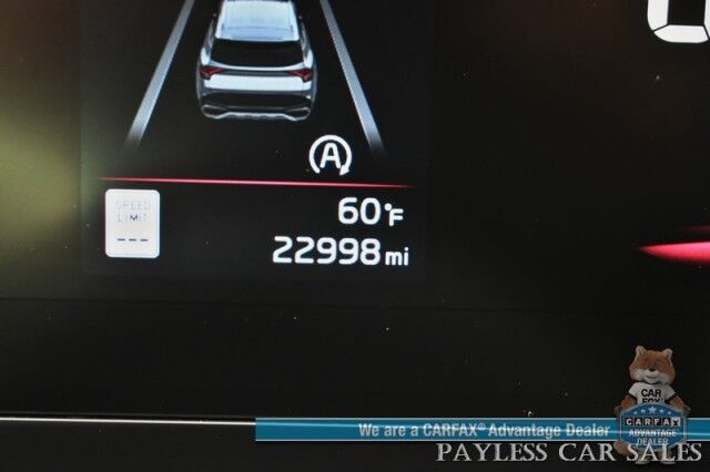 2023 Kia Sportage LX / AWD / Heated Cloth Seats / Lane Departure & Forward Collision Alert / Apple Carplay & Android Auto / AUX & USB Input / Back Up Camera / Cruise Control / Aluminum Wheels / Keyless Entry / 1-Owner Anchorage AK