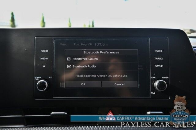 2023 Kia Sportage LX / AWD / Heated Cloth Seats / Lane Departure & Forward Collision Alert / Apple Carplay & Android Auto / AUX & USB Input / Back Up Camera / Cruise Control / Aluminum Wheels / Keyless Entry / 1-Owner Anchorage AK