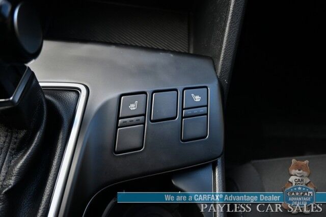2023 Kia Sportage LX / AWD / Heated Cloth Seats / Lane Departure & Forward Collision Alert / Apple Carplay & Android Auto / AUX & USB Input / Back Up Camera / Cruise Control / Aluminum Wheels / Keyless Entry / 1-Owner Anchorage AK
