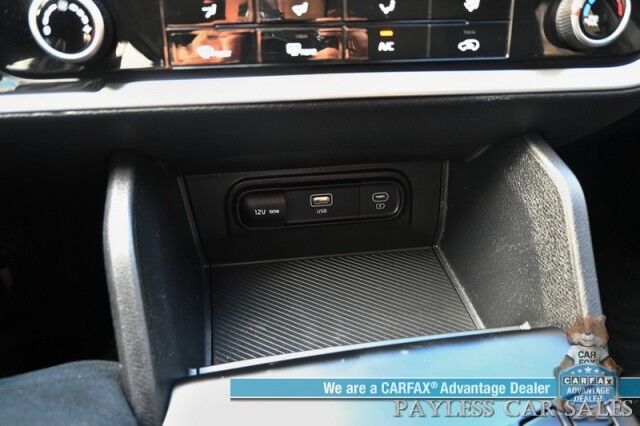2023 Kia Sportage LX / AWD / Heated Cloth Seats / Lane Departure & Forward Collision Alert / Apple Carplay & Android Auto / AUX & USB Input / Back Up Camera / Cruise Control / Aluminum Wheels / Keyless Entry / 1-Owner Anchorage AK