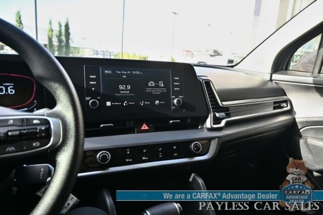 2023 Kia Sportage LX / AWD / Heated Cloth Seats / Lane Departure & Forward Collision Alert / Apple Carplay & Android Auto / AUX & USB Input / Back Up Camera / Cruise Control / Aluminum Wheels / Keyless Entry / 1-Owner Anchorage AK
