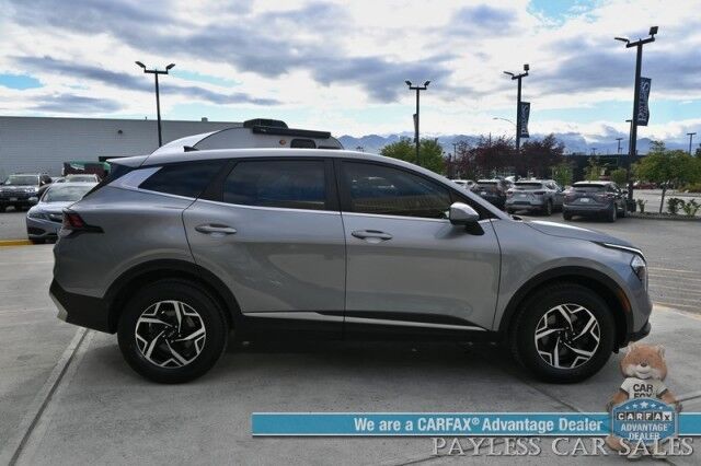 2023 Kia Sportage LX / AWD / Heated Cloth Seats / Lane Departure & Forward Collision Alert / Apple Carplay & Android Auto / AUX & USB Input / Back Up Camera / Cruise Control / Aluminum Wheels / Keyless Entry / 1-Owner Anchorage AK