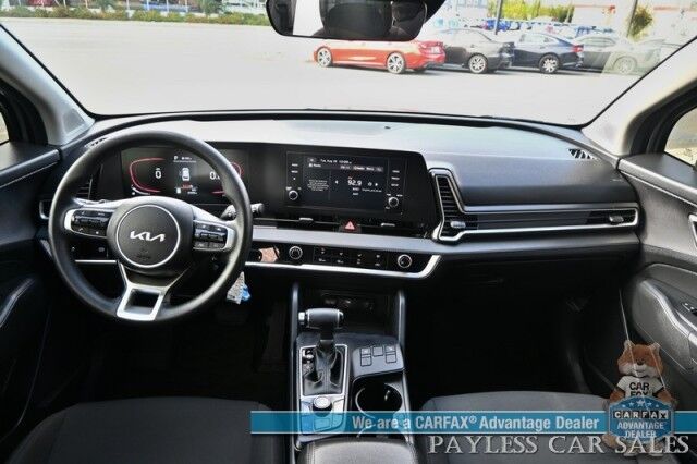 2023 Kia Sportage LX / AWD / Heated Cloth Seats / Lane Departure & Forward Collision Alert / Apple Carplay & Android Auto / AUX & USB Input / Back Up Camera / Cruise Control / Aluminum Wheels / Keyless Entry / 1-Owner Anchorage AK
