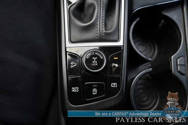 2023 Kia Sportage LX / AWD / Heated Premium Cloth Seats / Lane Departure & Forward Collision Alert / Apple CarPlay & Android Auto / USB Input / Back Up Camera / Cruise Control / Keyless Entry / 26 MPG / 1-Owner Anchorage AK