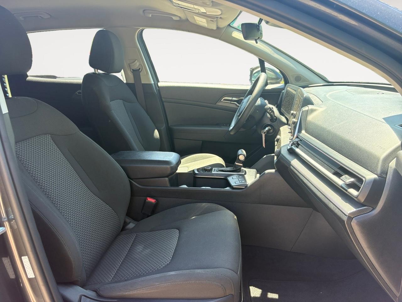 2023 Kia Sportage LX, LANE KEEP ASSIST, HEATED SEATS, APPLE CARPLAY/ANDROID AUTO, BACKUP CAMERA, KEYLESS ENTRY, PARKING SENSORS, ONLY 1 OWNER, PERFECT VEHICLE FOR MOTHER DAY! Virginia Beach VA