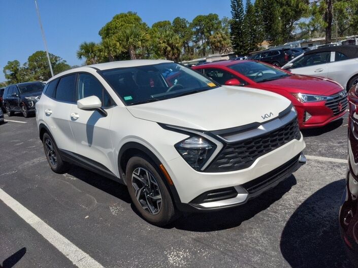 2023 Kia Sportage LX Oshkosh WI