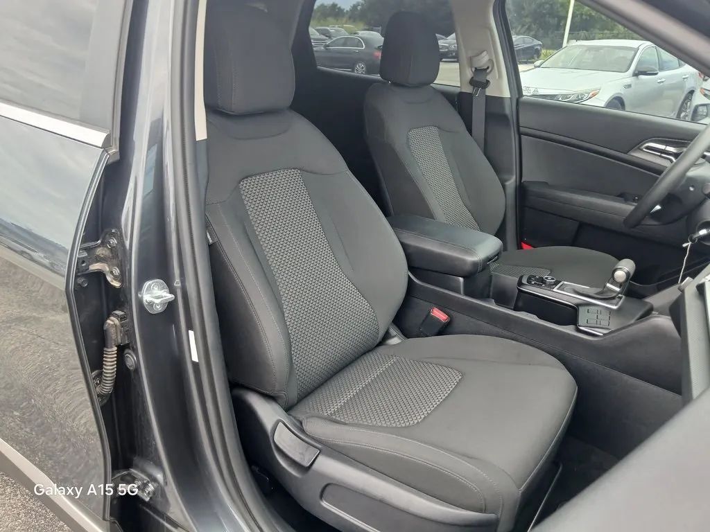 2023 Kia Sportage LX Sport Utility 4D Maitland FL