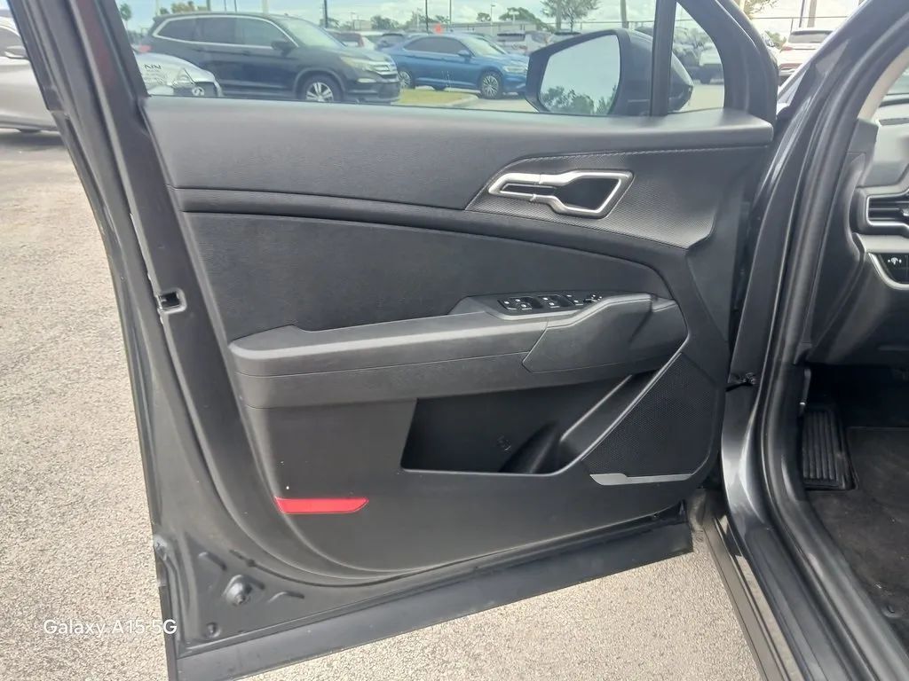 2023 Kia Sportage LX Sport Utility 4D Maitland FL