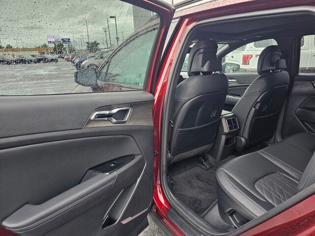 2023 Kia Sportage Plug-In Hybrid X-Line Bellingham WA