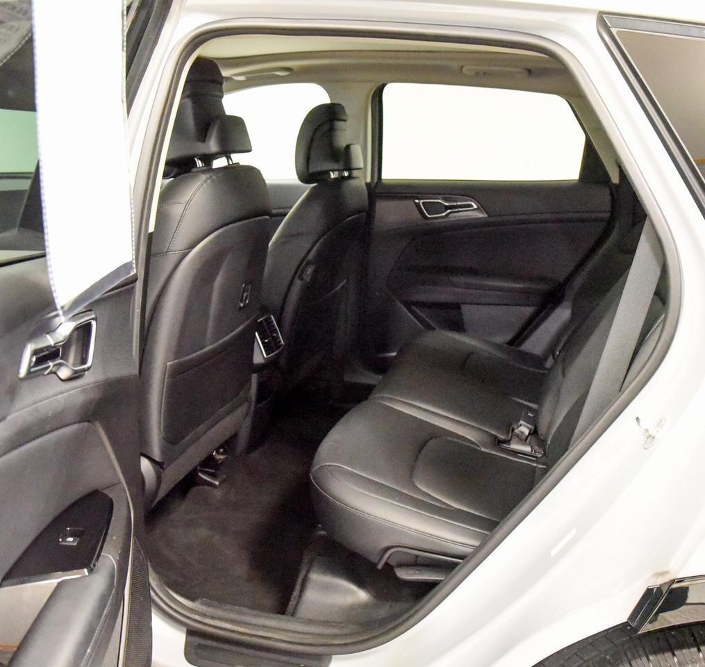 2023 Kia Sportage SX Akron