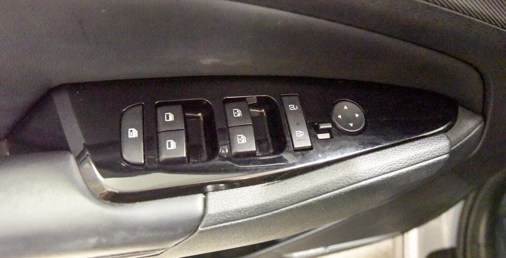 2023 Kia Sportage SX Akron