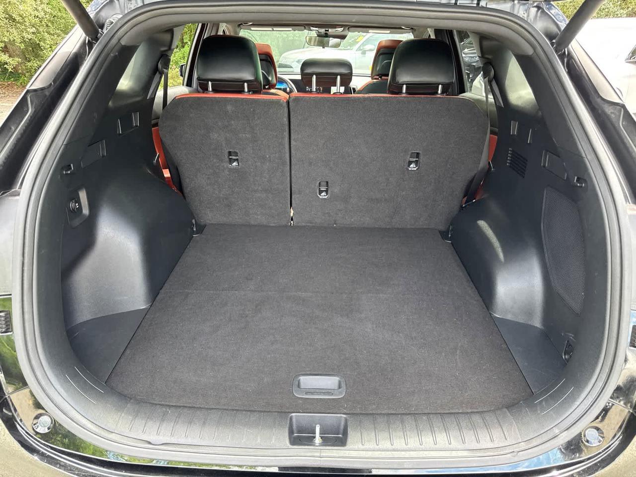 2023 Kia Sportage SX Dartmouth MA