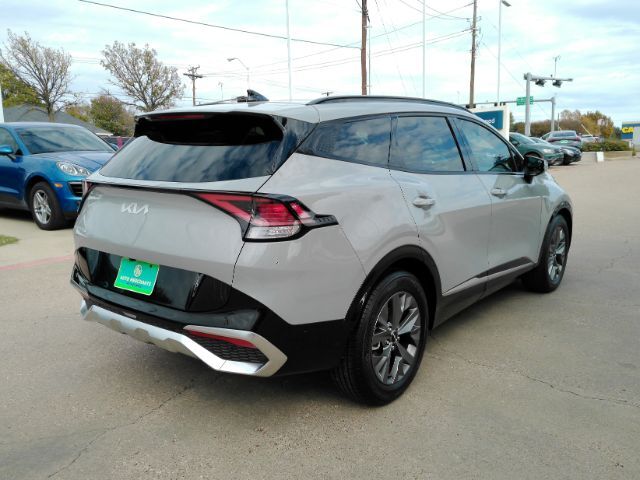 2023 Kia Sportage SX photo 3